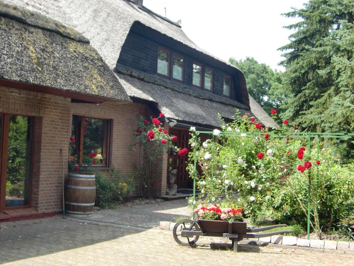 Amaya Hotel & Suites Soltau Exterior photo